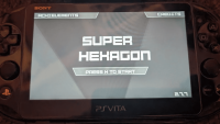 SuperHexagonVita.png